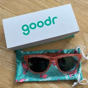 Nobody Walks In LA goodr sunglasses 2022 limited edition sunglasses. New in box